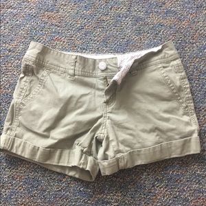 army green short